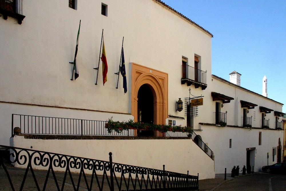 Parador De Guadalupe Guadalupe  Kültér fotó